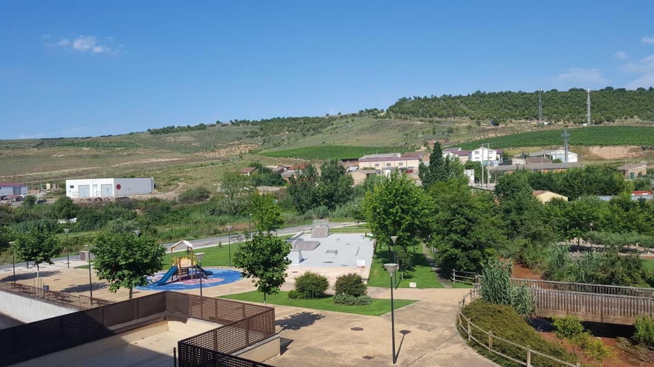 Apartamento Entrevinas En El Corazon De La Rioja Fuenmayor Ngoại thất bức ảnh